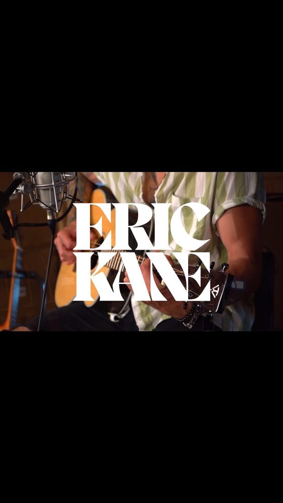 This is the second video from earlier this year, when Eric Kane stopped by to perform a stripped down version of his single ‘Memories Crawl’. We are proud to have Eric Kane as a Twisted Wood Artist.
.
.
.
.
.
.
#memoriescrawl #erickane #singer #songwrite… instagr.am/reel/ClRc76yDg…