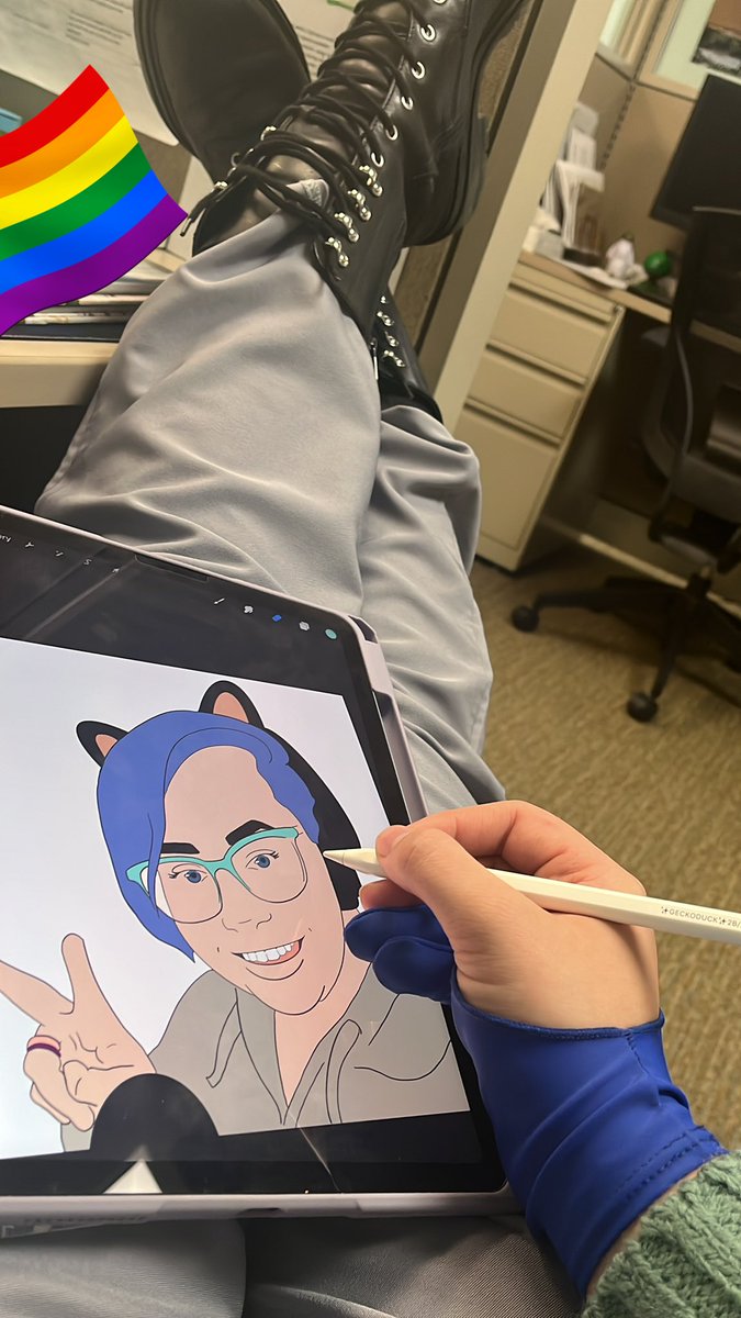 Gecko_Duck's tweet photo. Sneak peak at a new pfp that I’m working on! I’m slowly working on a revamp for everything with my new iPad 🥰❤️🦎🦆
#GeckoDuck #ipadair #procreateart #DigitalArtist #twitchstreamer #twitch #artistsontwitter https://t.co/Gh6mK89Q4l