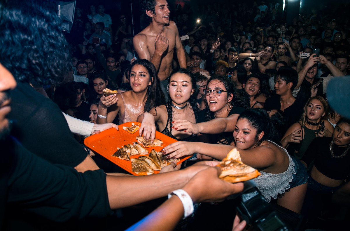 Free Grilled Cheese tweet media