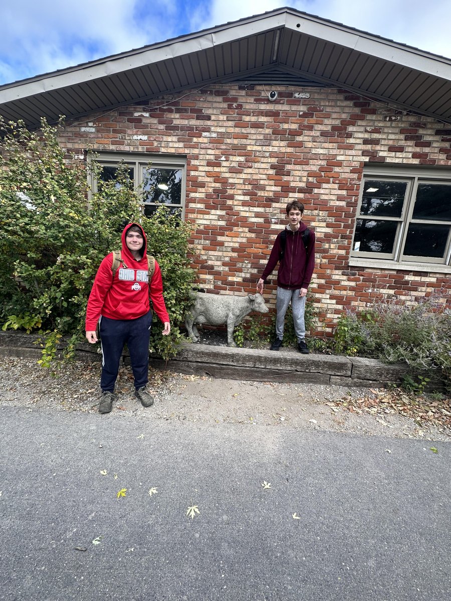 Last month, Year 2 IT Academy students visited Young's Jersey Dairy for their Business Professionals of America kickoff.

#tollestech #lifttolles #tech #technology #programming #Coding #Python #pythonprogramming #dublinoh #dublincityschools