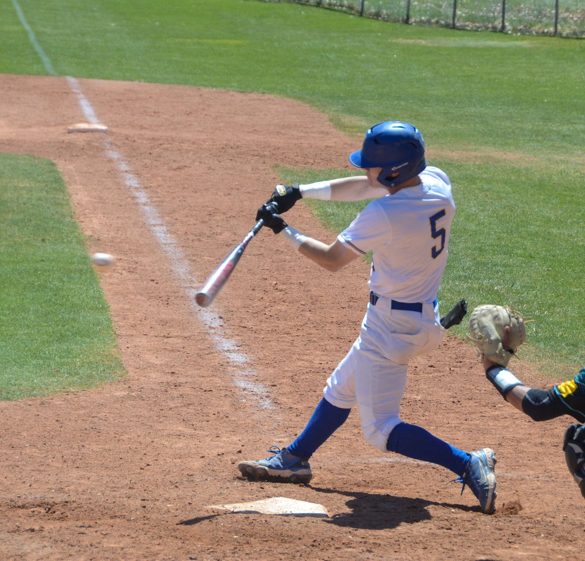 The Canadian Baseball Network (@cdnbaseballnet) on Twitter photo Congratulations to <a href="/CDNBaseballNet/">The Canadian Baseball Network</a> All-Canadian First Team INF:
C Ryan Leitch (<a href="/ryan_leitch9/">Ryan Leitch</a>)
1B Matt Coutney (<a href="/mcoutney34/">Matt Coutney</a>)
2B Max Grant (<a href="/max_grant7/">Max Grant</a>)
3B Brandon Nicoll (<a href="/B_Nicoll18/">Brandon Nicoll</a>)
SS Benji Sauve
<a href="/TorontoMets/">Toronto Mets</a> <a href="/VABjets/">Vauxhall Academy</a> <a href="/Langleyblaze/">Langley Blaze 🇨🇦</a> <a href="/baseballquebec/">baseballquebec</a>
canadianbaseballnetwork.com/canadian-baseb… Congratulations to <a href="/CDNBaseballNet/">The Canadian Baseball Network</a> All-Canadian First Team INF:
C Ryan Leitch (<a href="/ryan_leitch9/">Ryan Leitch</a>)
1B Matt Coutney (<a href="/mcoutney34/">Matt Coutney</a>)
2B Max Grant (<a href="/max_grant7/">Max Grant</a>)
3B Brandon Nicoll (<a href="/B_Nicoll18/">Brandon Nicoll</a>)
SS Benji Sauve
<a href="/TorontoMets/">Toronto Mets</a> <a href="/VABjets/">Vauxhall Academy</a> <a href="/Langleyblaze/">Langley Blaze 🇨🇦</a> <a href="/baseballquebec/">baseballquebec</a>
canadianbaseballnetwork.com/canadian-baseb…