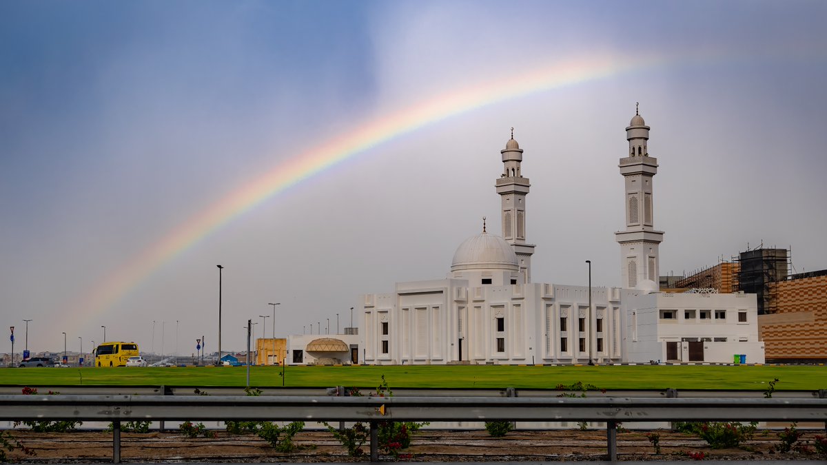 babarswaleheen's tweet photo. After todays heavy rain in UAE. Capture in #Sharjah. Shot by #Nikon #Z0 with its kit lens. 

#rainbow #architecture #mosque #beautiful 

@Nikon_USA @UKNikon @NikonItalia @Nikon_PH @NikonIndia @NikonID @NikonMEA @Nikon_SA @NikonFR @nikonmalaysia @nikonturkiye @NikonCanada https://t.co/X5ril2Qy21