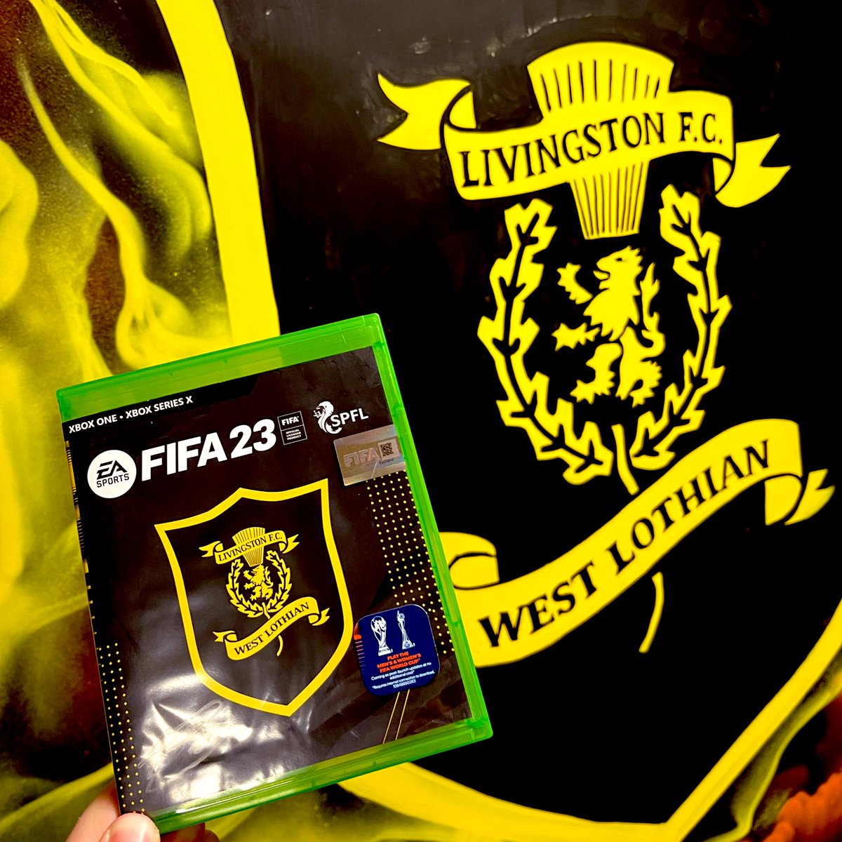 TheFulshie's tweet photo. Thanks to our friends at @LiviFCOfficial, we have a copy of #FIFA23 for Xbox to giveaway, signed by their top scorer for the season, Sean Kelly.

Simply make sure you’re following us on Twitter, tag a mate you’d beat at FIFA &amp; retweet this tweet to be in with a chance of winning! https://t.co/6lFG9Tz7a6