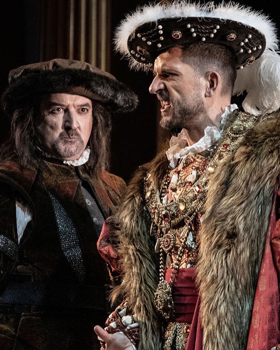 JosepFado_tenor's tweet photo. SECOND PERFORMANCE
SECONDA RECITA
SEGUNDA FUNCIÓN
#annabolenabilbaoopera 
@ABAOBilbaoOpera 
📸 @heatherelizabethmedia 
🟥𝓐𝓝𝓝𝓐 𝓑𝓞𝓛𝓔𝓝𝓐🟥
#25anysdetrajectoria #25añosdetrayectoria #opera #operasinger #operalove #operalive #operalife #operastyle #donizetti #donizzetiopera https://t.co/6k4ZQ2w9fe