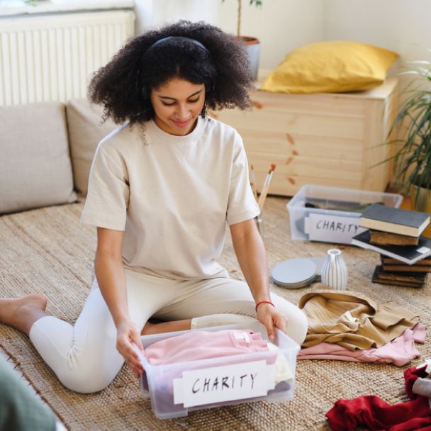 Looking to declutter your home before Christmas? 🎄📚💷

We've put together a list of top tips from professionals including <a href="/ATidyMind/">A Tidy Mind ®</a>  <a href="/Clutterfairyuk/">The Clutter Fairy</a> <a href="/proforganised_/">Professionally Organised</a> 

bit.ly/3XnhbgU