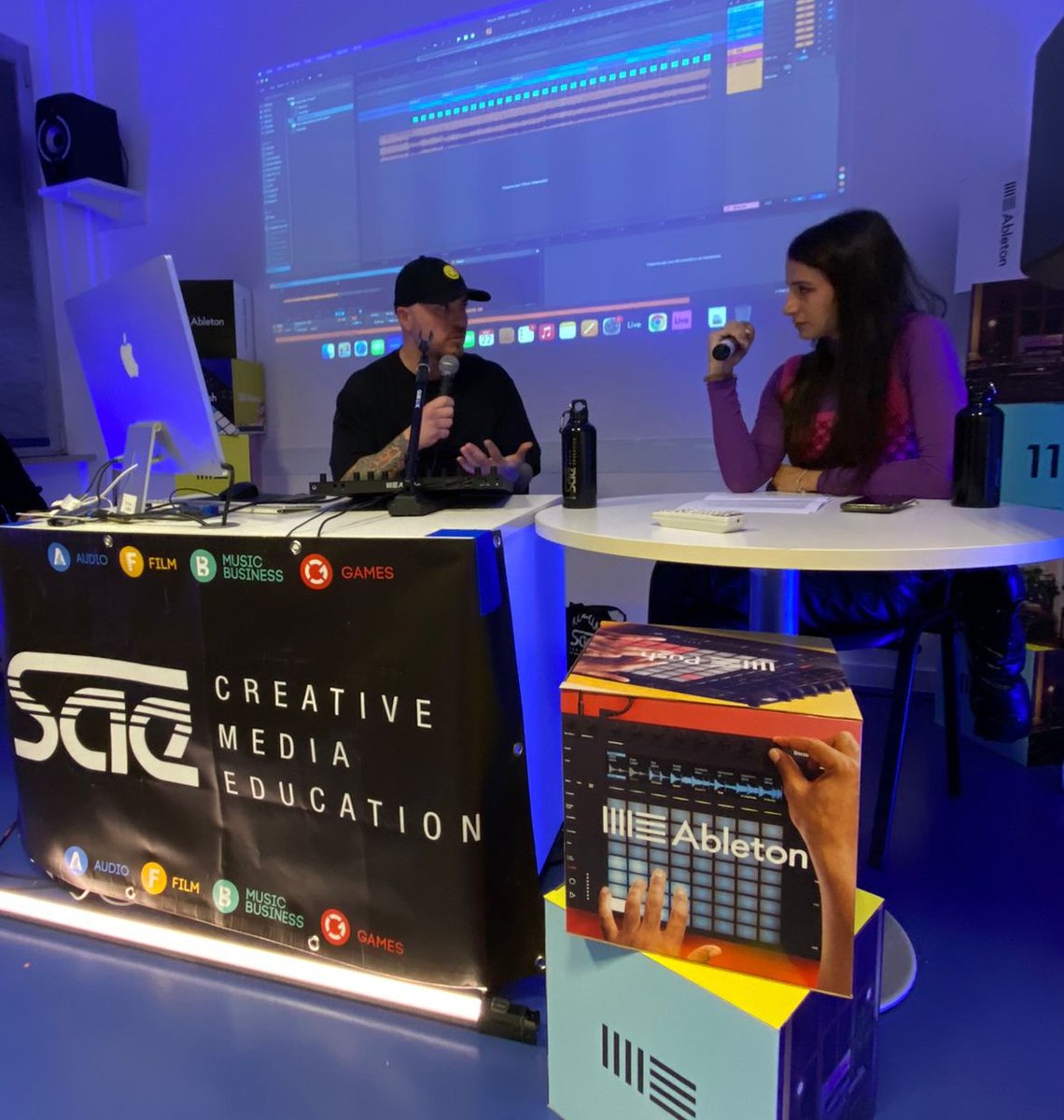 "Vi do un consiglio: non seguite gli stilemi"

<a href="/StabberDrome/">STABBER</a> 

#mmw22 #MilanoMusicWeek @milanomusicweek