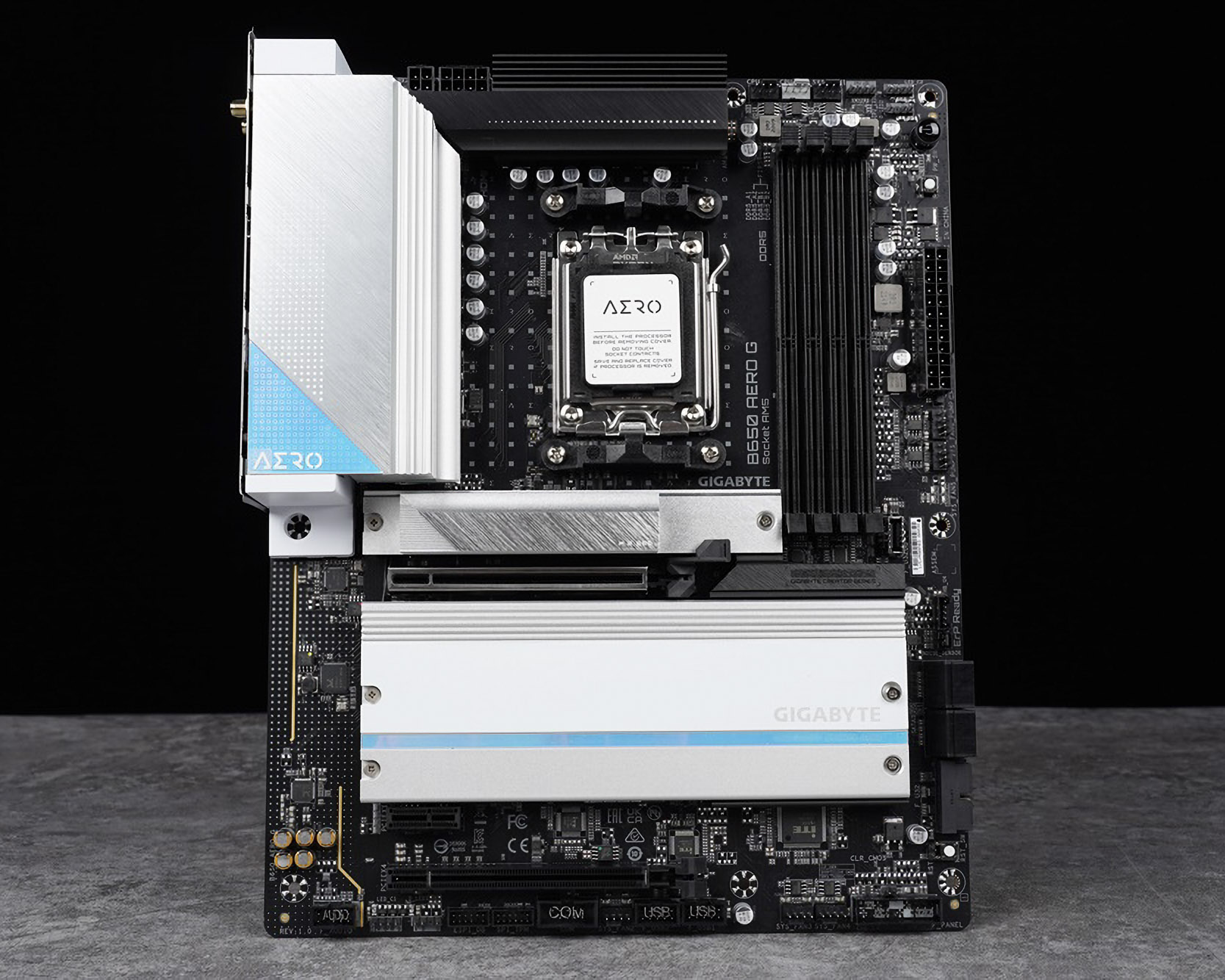 m*v様 GIGABYTE AERO B650 AM5 41utJN7LhrL.jpg_BO30,255,255,