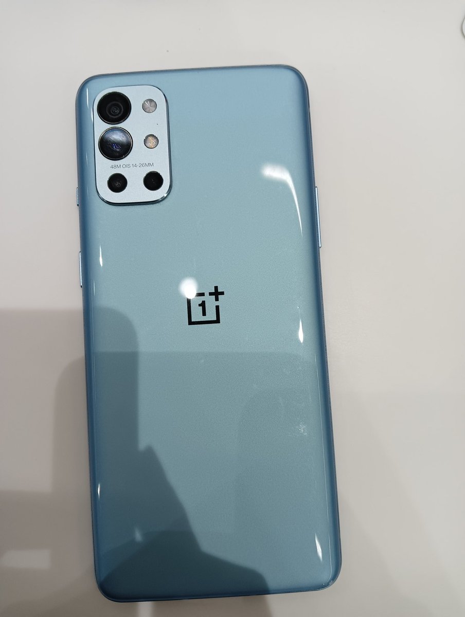 RanjanKumar0055's tweet photo. Update!! 
After 40 days I have received the device and it’s completely repaired and replaced new screen for free of cost,with the help of KDPR
Thank you @OnePlus_IN but waiting time period is too much.
And
Device has been sold now not recommending #OnePlus to anyone
@yabhishekhd https://t.co/4a74BRSOCY