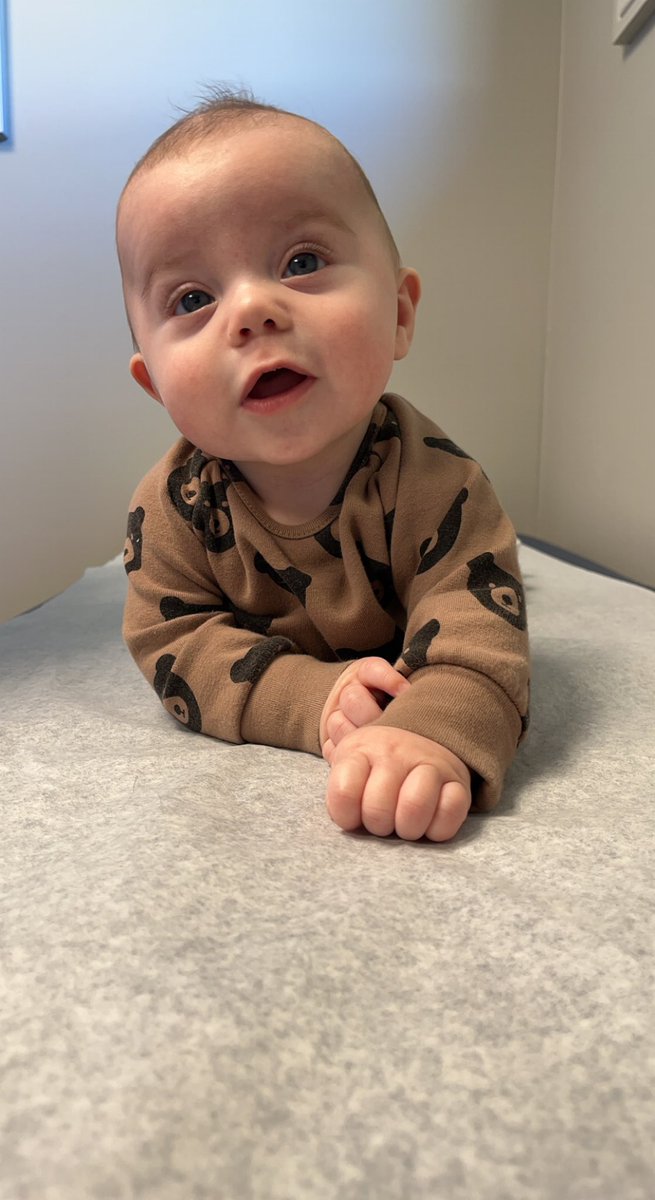 RonnieBowling76's tweet photo. Guess who’s 15 pounds and received a good checkup from his GI doctor? #JackLiam https://t.co/yH4c5kWwaQ