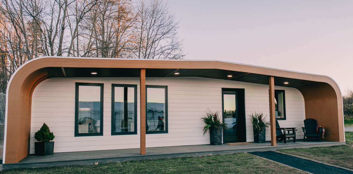 ToeThePartyLine's tweet photo. Congratulations to UMaine on constructing the world’s first 3D-printed house using entirely bio-based materials! This prototype could help alleviate the shortage of affordable housing and provide a boost for our forest products industry. https://t.co/ozLdxnDttc