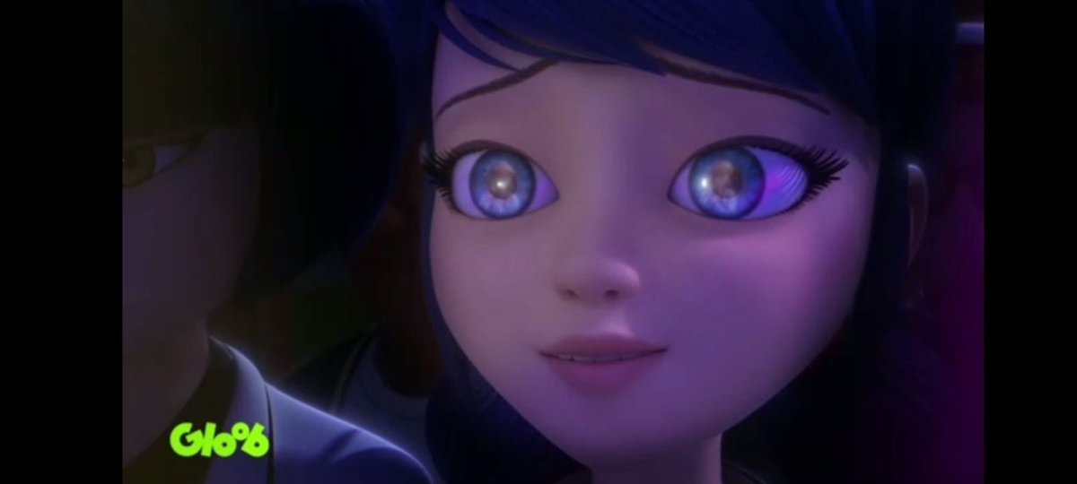 _ladyrossinoir's tweet photo. #MLBS5Spoiler #MLBS5Spoilers #PerfectionMLBS5
Chat Noir dijo en Gigantitan que le dedicaria una serenata a Ladybug y terminó dedicandosela como Adrien. Tres temporadas mas tarde, es el primer personaje que le canta a Marinette una canción de amor. https://t.co/MvlkrhSvd3
