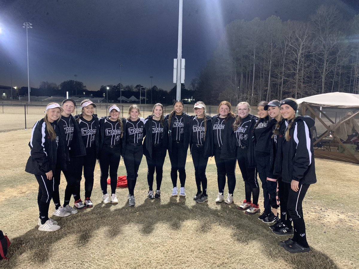 GeorgiaImpact07's tweet photo. Proud of these young ladies and excited about the future  of this team. Had a good fall with some big time performances from everyone. Versatile, athletic, and willing to scrap... this is gonna be a blast!! 🔴⚫️#ImpactStrong #BeDifferent #Team https://t.co/M4DkGB9qnW