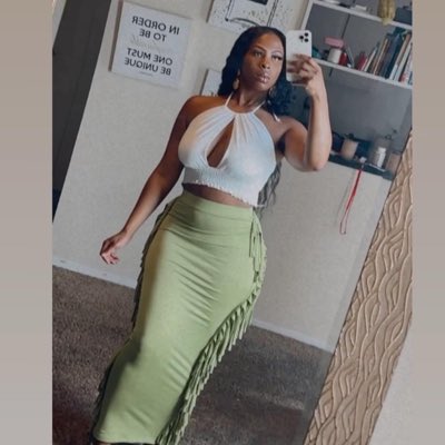 HelloooBk's tweet photo. #NewProfilePic https://t.co/kUwSfzJwHB
