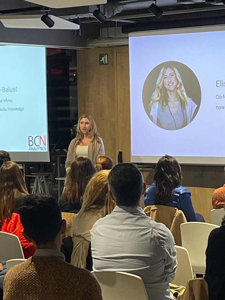 En directo desde nuestro #AdevintaSpainMeetup: 
👉"Gender Gap in Data and AI"👈 con <a href="/elisenda_bou/">Elisenda Bou-Balust</a>, <a href="/MartaCardonaPia/">Marta Cardona</a> y <a href="/mmardii/">Marta</a> como ponentes. 

#AI #Gender #GenderGap 
<a href="/bcnanalytics/">Bcn Analytics</a> <a href="/dacfortuny/">Didac Fortuny</a>