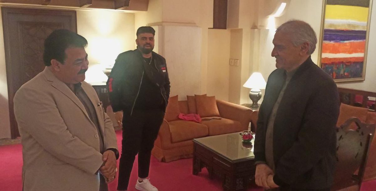 irfankhanPP1's tweet photo. A quick chitchat on current political scenario senior #ppp politician Ch Manzar Ahmed @BBhuttoZardari @AseefaBZ  @PPP_Org @PPPPunjab_SM @MediaCellPPP #PakistanZindabad 
#ArmyChief #PTIlongmarch https://t.co/gaCbm5KfuF