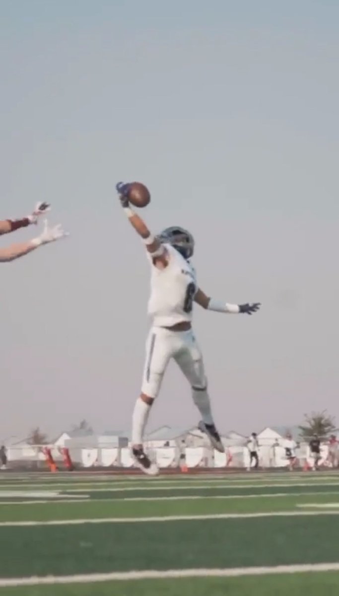 Proud of my guys! All 3 Mountain View LBs EARNED All-Conference honors and left a legacy in our program! <a href="/MaximusMaile/">Maximus Maile</a> <a href="/ivanperkins06/">Ivan Perkins</a> <a href="/MasonChiles1/">Mason Chiles</a> 🤘