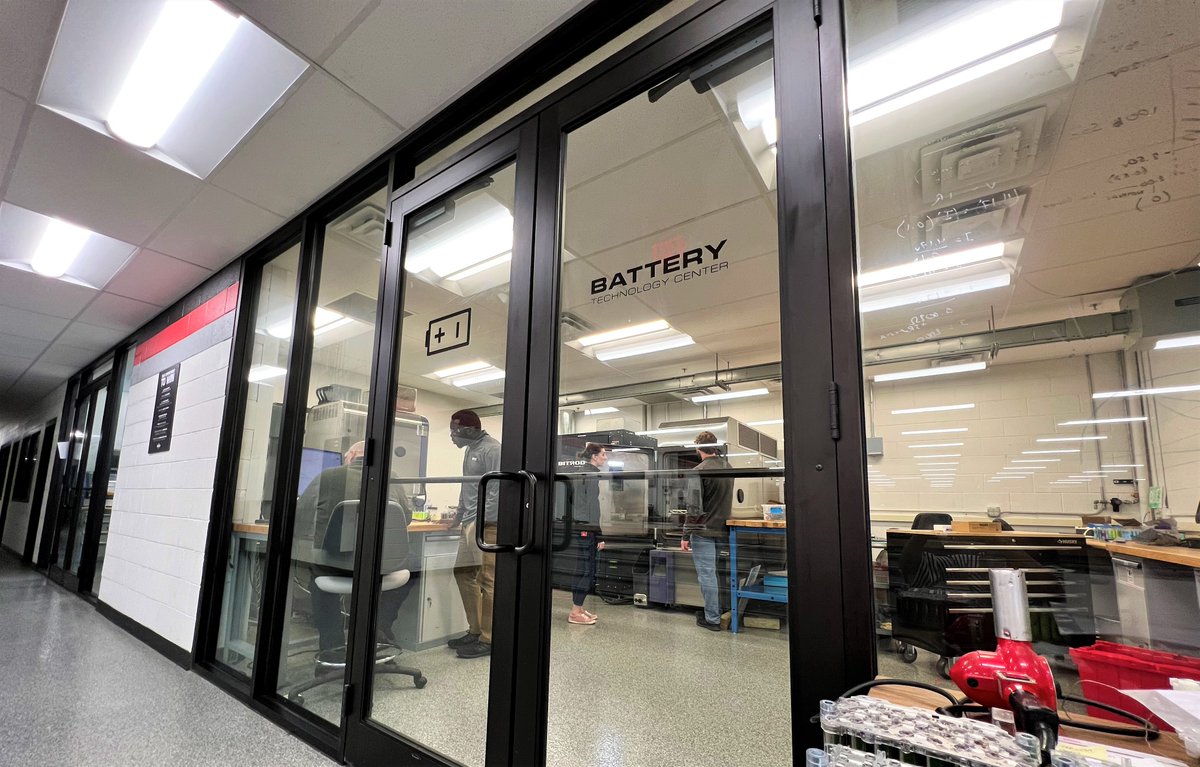 Continuous improvement is our path to success and people make the difference. Interested in an engineering career with us? Apply today! We’d love to hear from you. ow.ly/LkYt50LsvGo