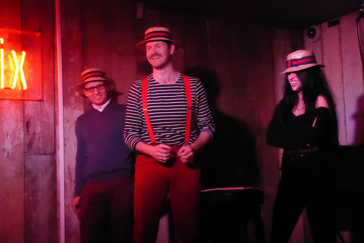 AltComMemSoc's tweet photo. Hat tip to @nicolaisfunny & her game Sub/Fun garglers, the ever-mindful @Williamandrews, @teewhist & his Barbershop Quartet, and the audience for going with the Wales Vs USA World Cup commentary. Heroes, all. https://t.co/h9fjc8GzVh