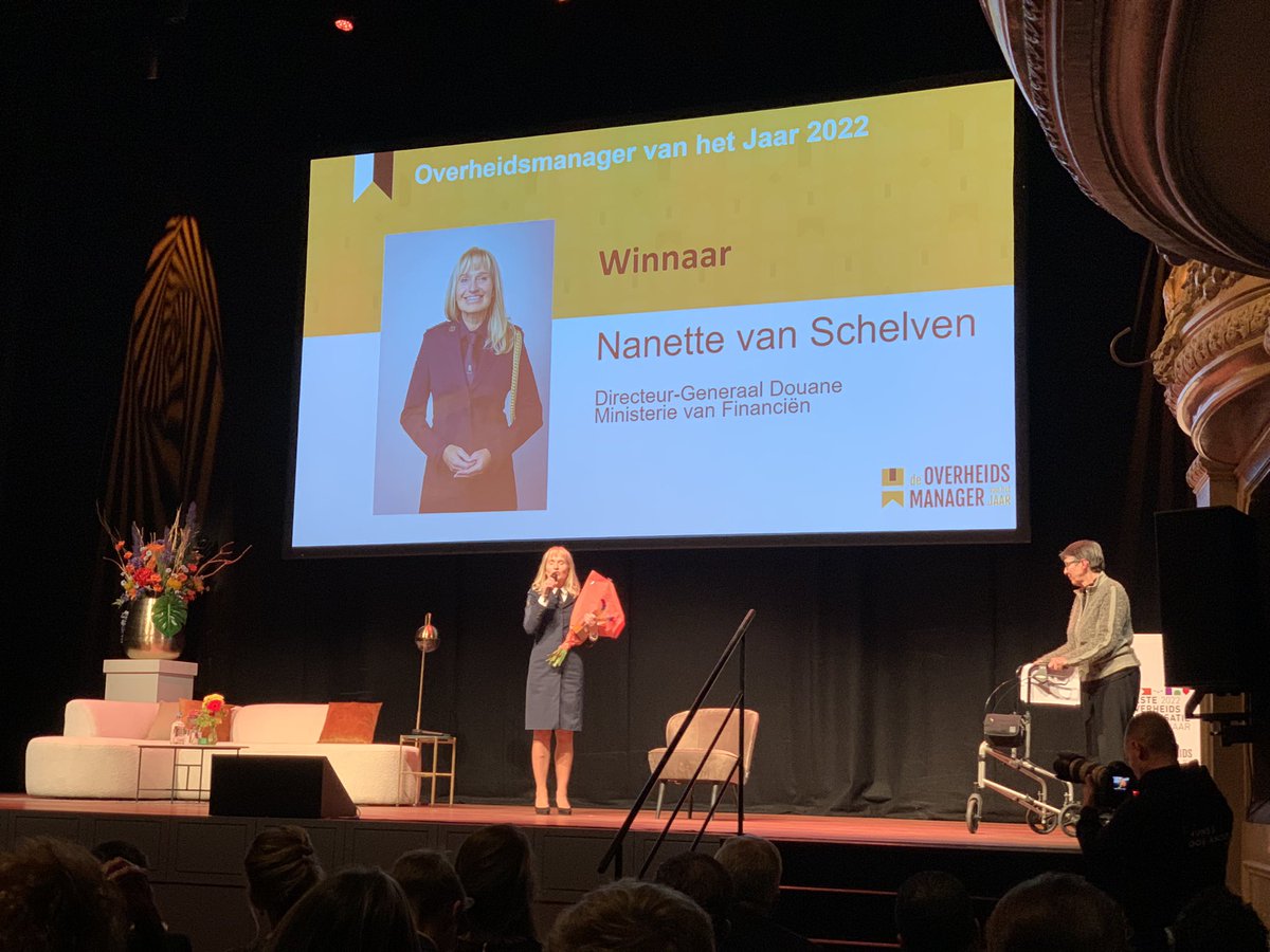 In de categorie ‘Beste Overheidsmanager van het jaar’ is onze DG Nanette van Schelven <a href="/schelven/">Nanette van Schelven</a> de winnaar!!!!