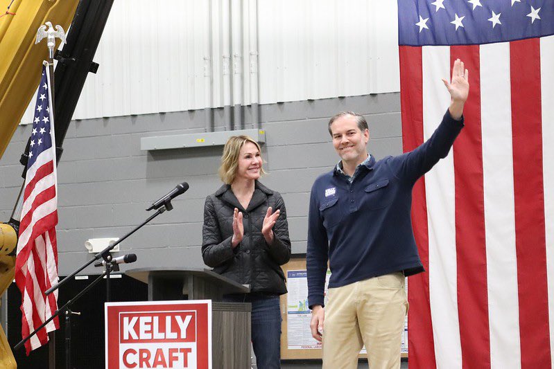 KellyCraftKY's tweet photo. Something special is happening in Kentucky.                                                    Thank you to the supporters that gathered to join our movement. #KitchenTableTour https://t.co/IuG0TiFJSi