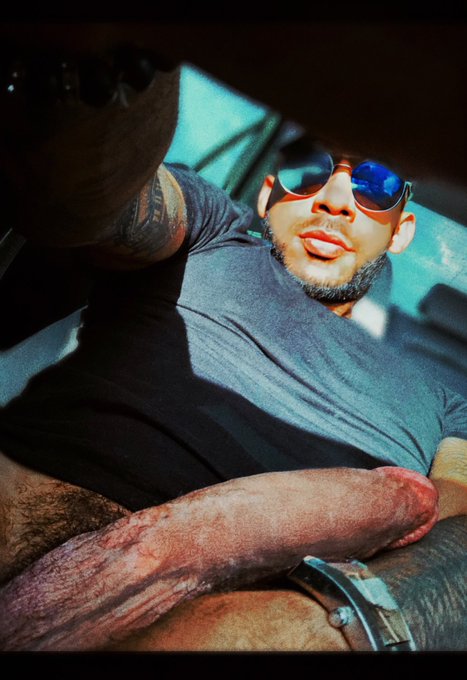 getting to the gym and he feeling extra heavy today 💦😩🥵 https://t.co/VdkHItdgiO https://t.co/Poj6xpj<a href="/tag/sundayfunday"class="tags"><span>#sundayfunday</span></a>