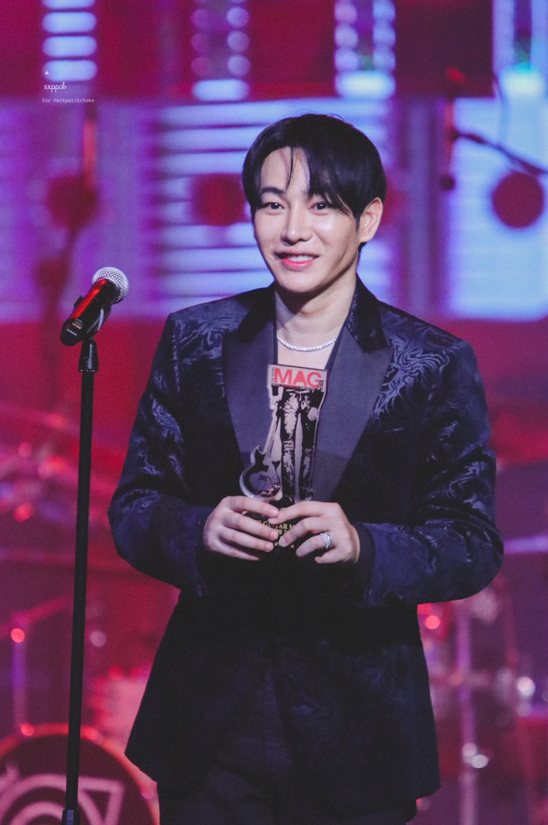 xxppck's tweet photo. ยินดีด้วยนะ เก่งที่สู้ดดดดดด :)
#เป๊กผลิตโชค
#theguitarmagawards2022
#TGMA2022xPeckPalit
#xxppck_photo https://t.co/NU88u88g4O