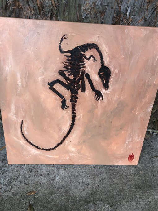 Fossil Series #1- Specimen A &bull; by MaryCate Delvey &bull; #ArtistOnTwitter #traumarecovery #arttherapy #edtwt<a href="/tag/artistontwitter"class="tags">#ArtistOnTwitter</a><a href="/tag/dinosaurs"class="tags"><span>#dinosaurs</span></a><a href="/tag/paintingoftheday"class="tags"><span>#paintingoftheday</span></a><a href="/tag/oilpainting"class="tags"><span>#oilpainting</span></a><a href="/tag/arttherapy"class="tags"><span>#arttherapy</span></a>