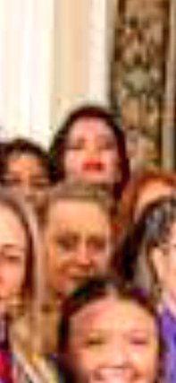 Carlos9628's tweet photo. @AmarantaHankTw La del labial rojo pronunciado https://t.co/UJfHruYUdC