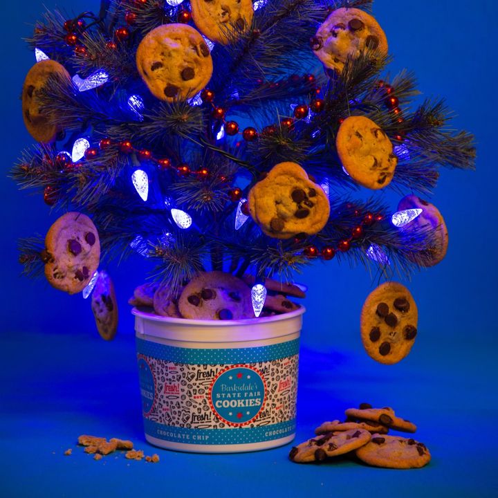It would be a blue Christmas without Barksdale's State Fair Cookies! 🍪💙 Pre-order your cookie dough before Nov. 27 at midnight! Visit bit.ly/3WpTaoP.