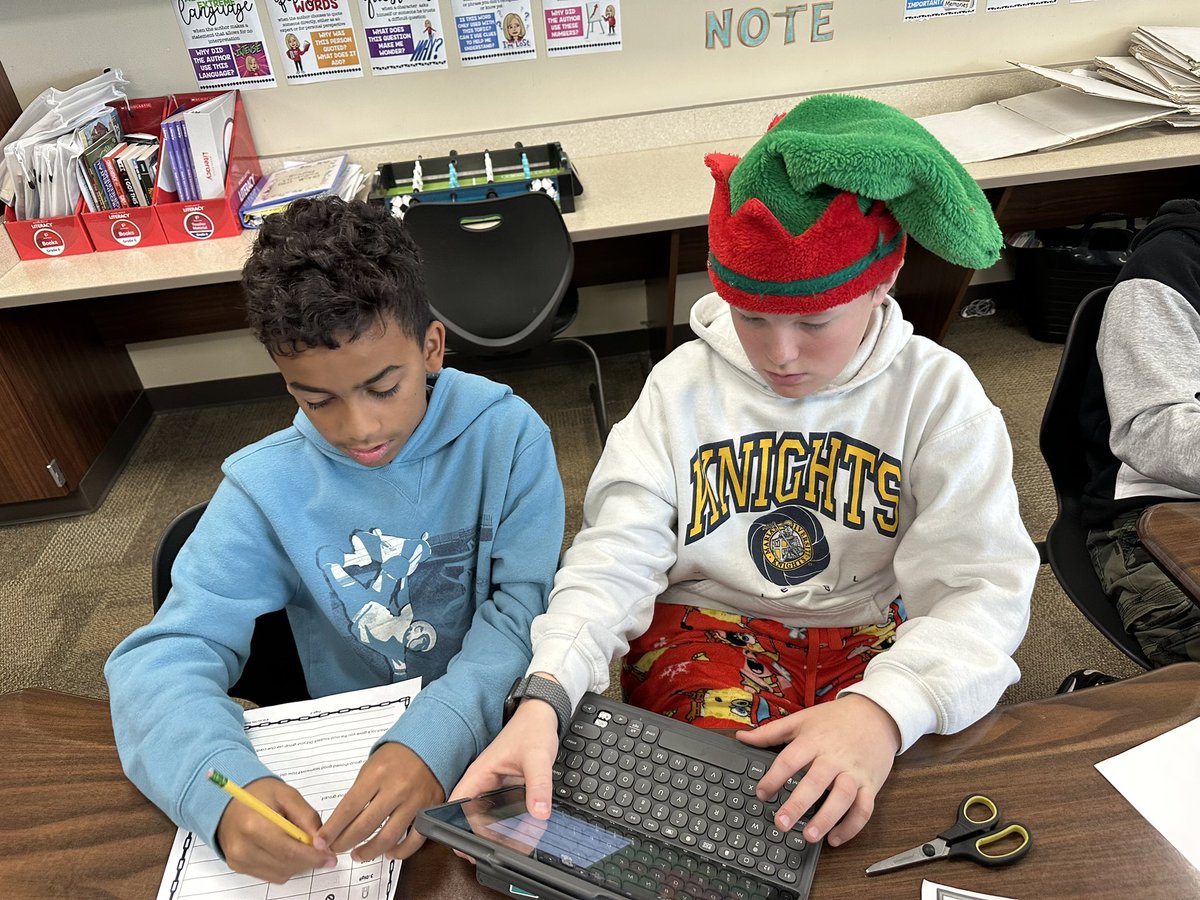 amyreiter's tweet photo. The annual pardoning of Tom 🦃has commenced. Thankfully, these smart students have successfully broken him out of captivity. #breakoutbox #problemsolvers #6thgrade #Thanksgiving2022 @HJHPanthers https://t.co/56iOI8VI0H