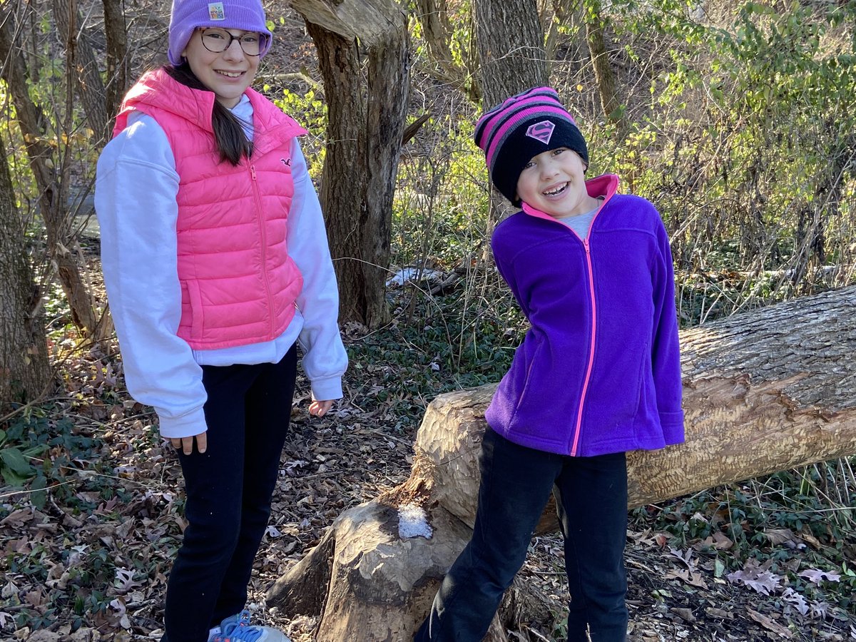 vandesampel77's tweet photo. Great to speak with #families @HanoverHuskies parent conferences.. then to take a mini-hike with my girls #HikeLocal https://t.co/UJztx7p2lS
