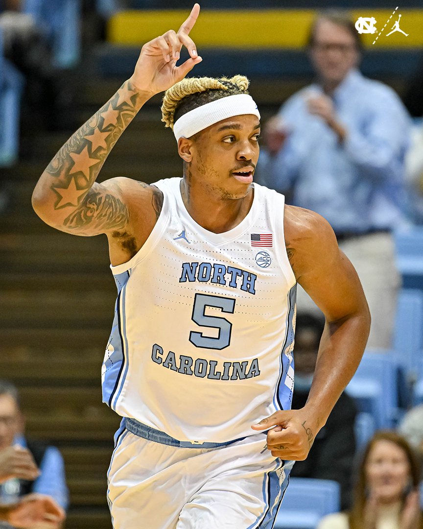 GoHeels's tweet photo. The only school with both basketball teams in the top-10 of this week's AP Polls? 𝐍𝐎𝐑𝐓𝐇 𝐂𝐀𝐑𝐎𝐋𝐈𝐍𝐀 📈

@UNC_Basketball 🤝 @uncwbb 

#GoHeels x #CarolinaFamily x #InPursuit https://t.co/u7cDsDO6Yf