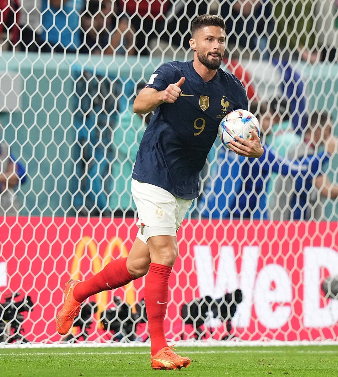 Olivier Giroud is the most underrated striker in world football 👀

#FIFAWorldCup