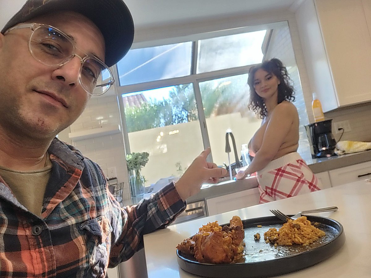 TeamSkeet on Twitter "RT brotherlovexxx Guess who made me breakfast