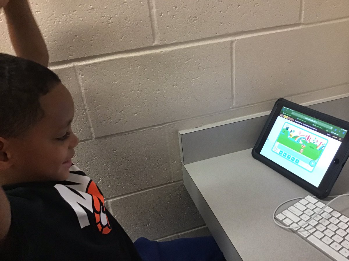 mortlara's tweet image. We are getting a jump on Hour of Code with Code Monkey today.  Second grade loves it!  #WeAre409 #CodeMonkeyHOC #HourOfCode #CSEdWeek