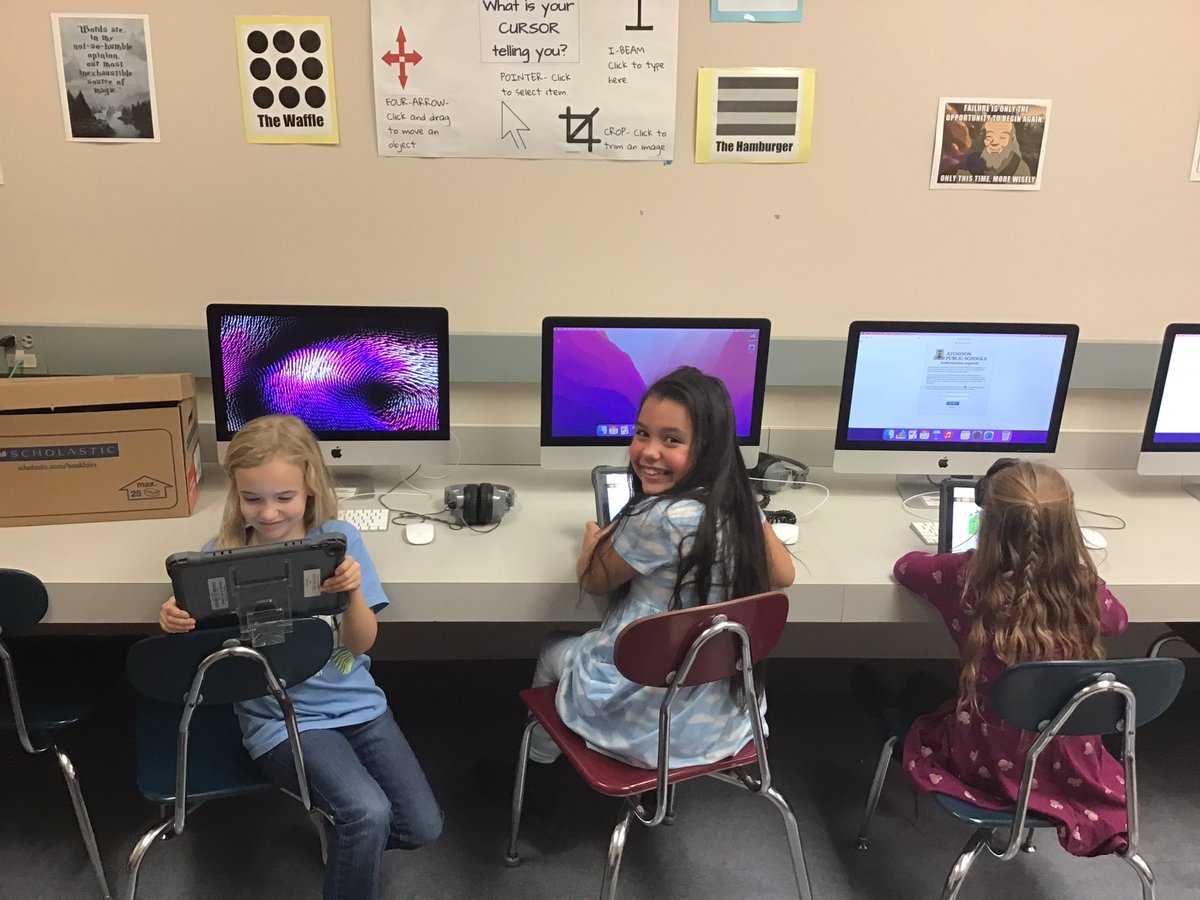 mortlara's tweet image. We are getting a jump on Hour of Code with Code Monkey today.  Second grade loves it!  #WeAre409 #CodeMonkeyHOC #HourOfCode #CSEdWeek