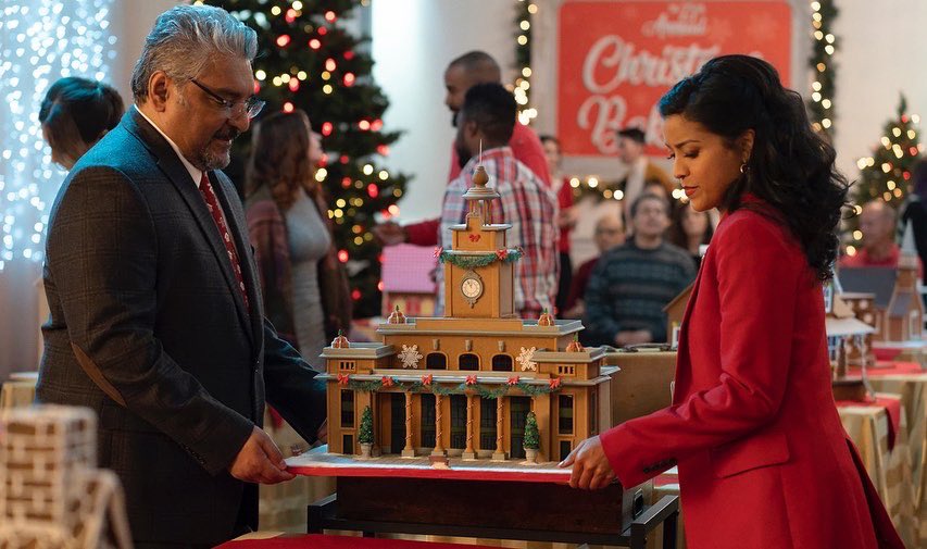 SugithVarughese's tweet photo. A #GingerbreadChristmas airs Friday Nov 25 at 7/4p on @CTVLife in Canada as well as streams on @CraveCanada and @discoveryplus in the US. Coming soon to @FoodNetwork in the US. https://t.co/XbU7iMd02v