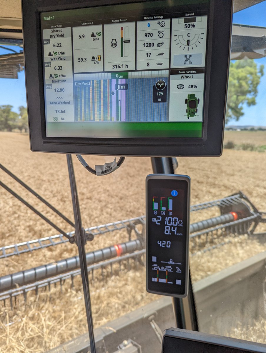 brodenholland's tweet photo. Guys and gals I will be posting alot of yeild pics from the trials we have for harvest not doing it to skite but to hopefully get some ideas and learning out there so others can decide for themselves, obviously not all may work in all areas, but wanna share our stuff, pic for att https://t.co/0kIngYdsCo