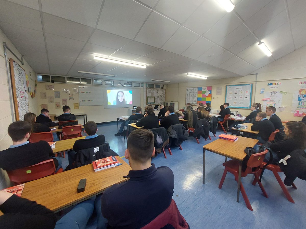 CoolmineCS's tweet photo. Our 6th year students attended the #collegeconnection online show case streamed live by College Awareness Week 2022 π«π©βπ«π¨βπ«π§βπ« @CollegeAware @accsirl @CareersPortal https://t.co/YFX9bMFz3t