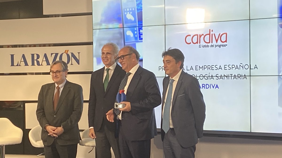 CARDIVAGROUP's tweet photo. 🥇Recibimos, con mucha alegría, el premio a la empresa española de tecnología sanitaria, en los #PremiosATuSalud de @larazon_es. Un gran reconocimiento al personal de la empresa, al trabajo en equipo de todas las personas que forman Cardiva 💪🏻
#ESCardiva https://t.co/dLRgE7MrVC