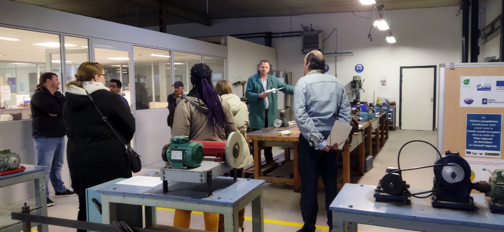 #SemaineIndustrie à Hazebrouck. L'AFPA ouvre ses portes pour faire découvrir les métiers de l'industrie aux Demandeurs d'emploi et aux bénéficiaires de RSA.