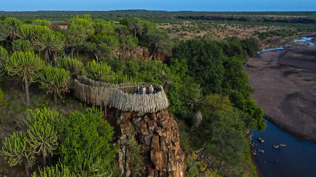 EcoLodges81's tweet photo. 53/100 - Mashatu Euphorbia Villas, Botswana. #vacation #twwt #Travel #Tourism #tbex #Sustainability #staywild #StaySafe #spa #rtwnow #naturelovers #architecturedesign #Botswana #eco_lodge #ecofriendly @BotswanaTourism @EcoLodges81 @Biz_Tourism @UNWTO https://t.co/FtHJogFznL