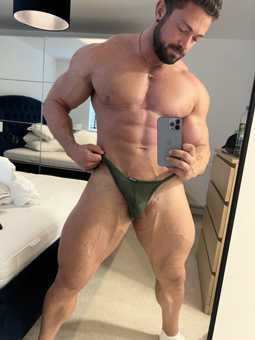 👀 https://t.co/JGUVlmFQZD