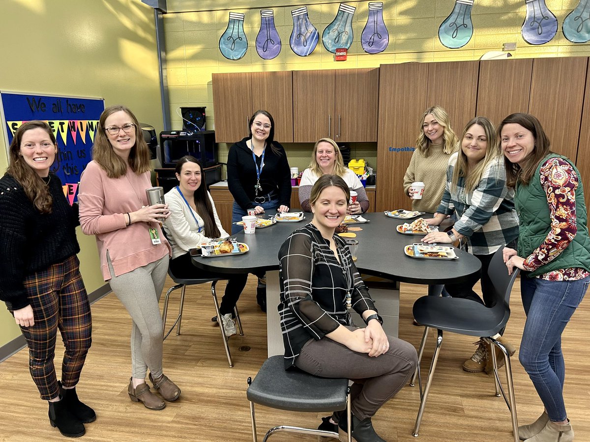 PROWLinClow's tweet image. Beyond thankful for our staff! @Maplebrook_203 Staffgiving Breakfast