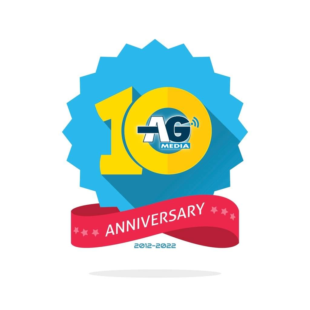 AGmediasrl's tweet photo. 10 anni di programmi TV, 10 anni di sorrisi, 10 anni di emozioni, 10 anni di spettacoli, 10 anni di eventi, 10 anni di NOI con voi!
Tanti auguri AG MEDIA srl  tanti auguri a noi! 🎂🎂🎂

#AGmedia #AGmediaTV #AGmedia10anni #anniversario https://t.co/DQfxqF3zhs