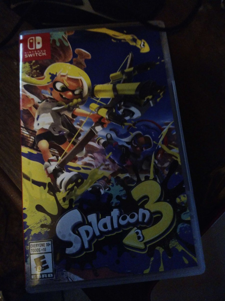 DigitLuck's tweet photo. im late to the party but GUESS WHAT I GOT BITCHESSS https://t.co/MZOtUO3uce