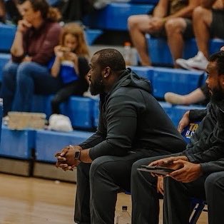 Coach_Chery's tweet photo. #NewProfilePic #YearX https://t.co/iKS1rnI4Gh