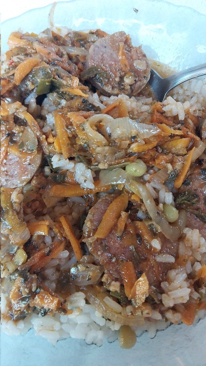 EscobarIgualar's tweet photo. Hoy @EscobarIgualar en el Merendero Manos que Ayudan se cocinó con el 💖 https://t.co/M0PPpoafS0