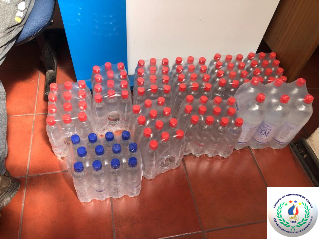 Bomberos_Rengo's tweet photo. Este día martes 22 de noviembre. La Primera Compañía, “Bomba Rengo”. Recibió una grata visita de los niños y niñas del jardín, “Tortuguita”. Quienes también acompañados de sus padres y apoderados visitaron las dependencias del cuartel. Muchas gracias por este grato momento. https://t.co/neJalUP7rx