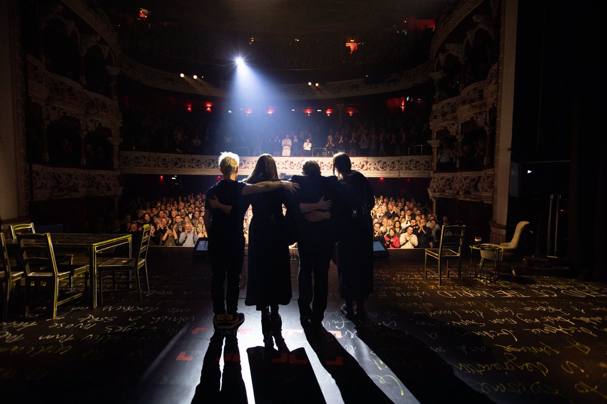 U2's tweet photo. Home. #SurrenderMemoir https://t.co/EcGybAHWn2